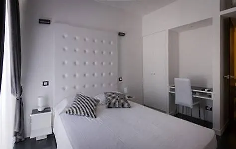 Casa de hóspedes Pantheon Royal 4*